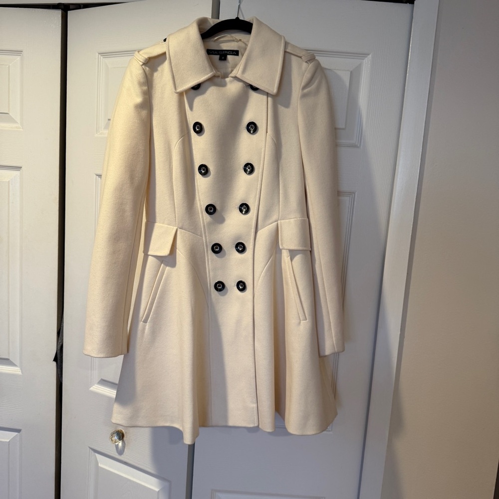 Elegant Cream Double-Breasted Women's Via Spiga Fit & Flare Coat